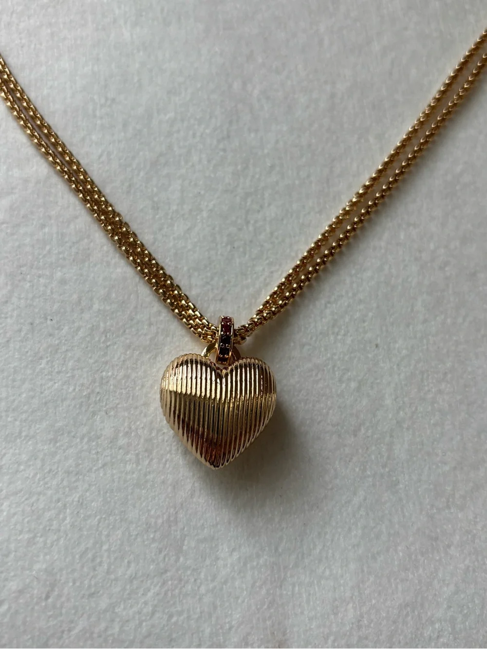 Roxanne Assoulin elegant gold